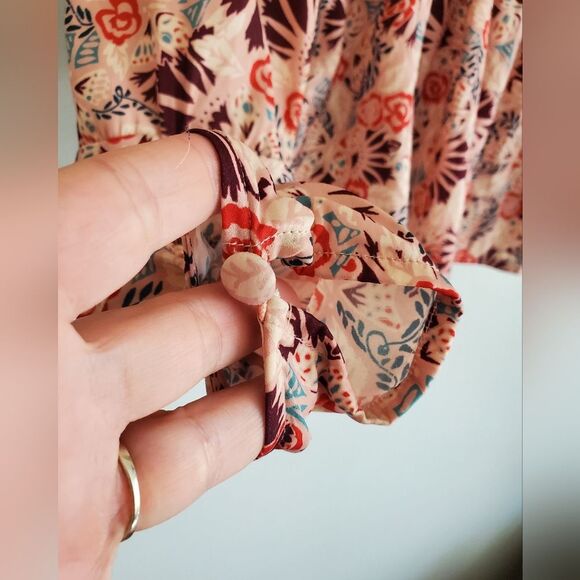 Free People Floral Long Sleeve Polyester Women's Top Key Hole Back Size XS - Picture 6 of 16